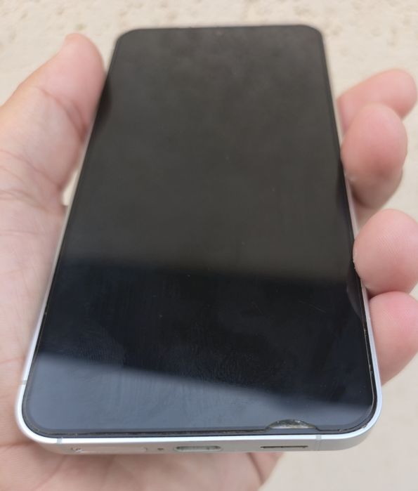 Vand telefon Samsung S24 - 256Gb.