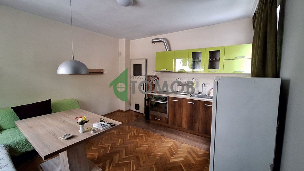 Продава се Тристаен апартамент в Стара Загора, Център - 82 кв.м за 1841 €/кв.м - Снимка #1
