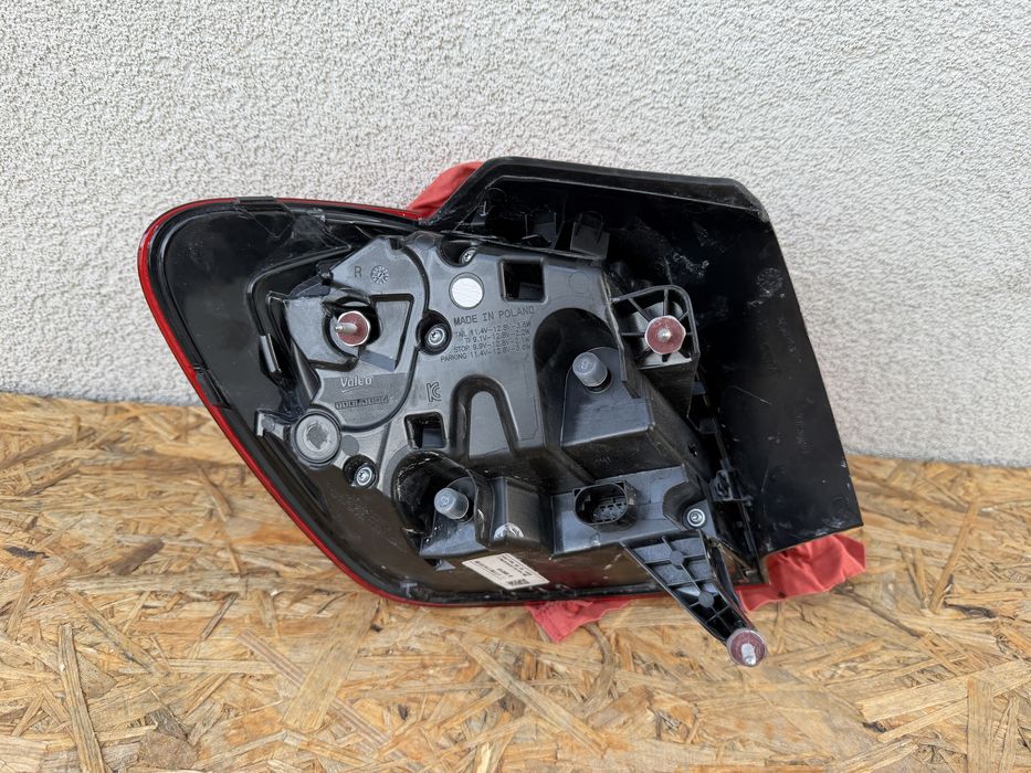 Stop tripla lampa dreapta aripa caroserie Mercedes A Class W177 Faceli