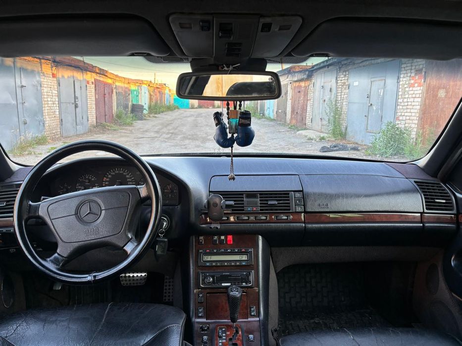 Mersedes 140 кабан 1998 год срочно