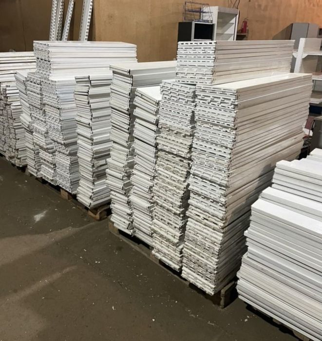 Витрина металлическая