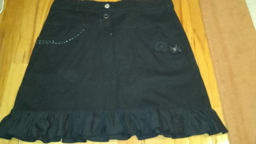 Fusta Ravioli, nr 42-44, noua!