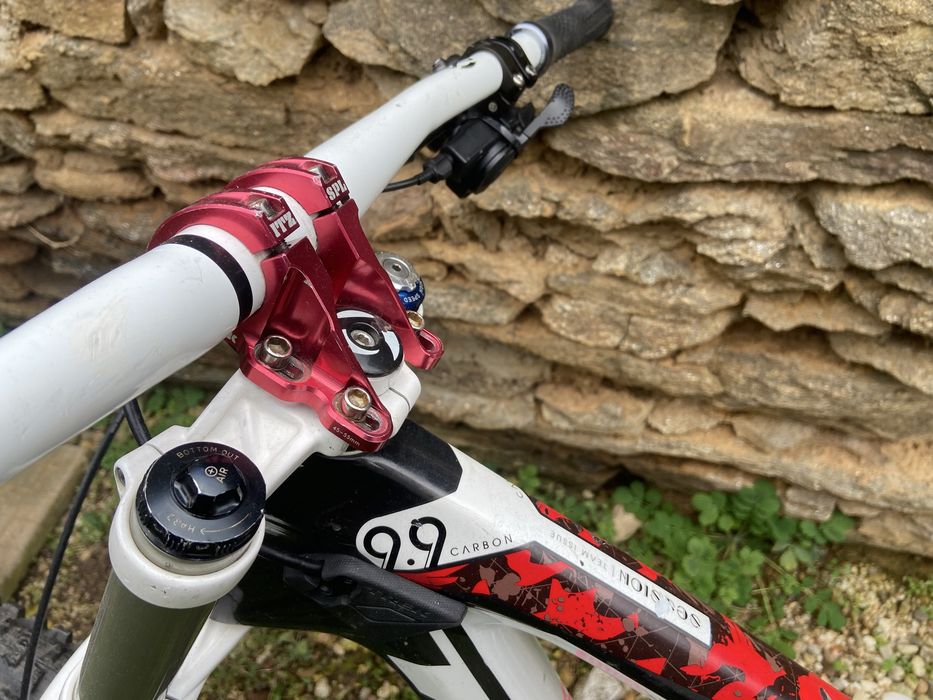 Trek Session 9.9 Carbon