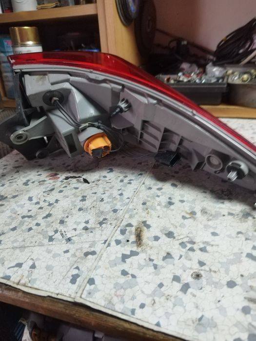 Stop stanga spate pe aripa Renault Kadjar 265552478R