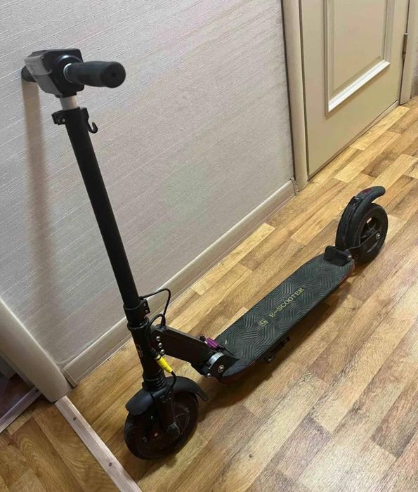 Электра самокат e-scooter