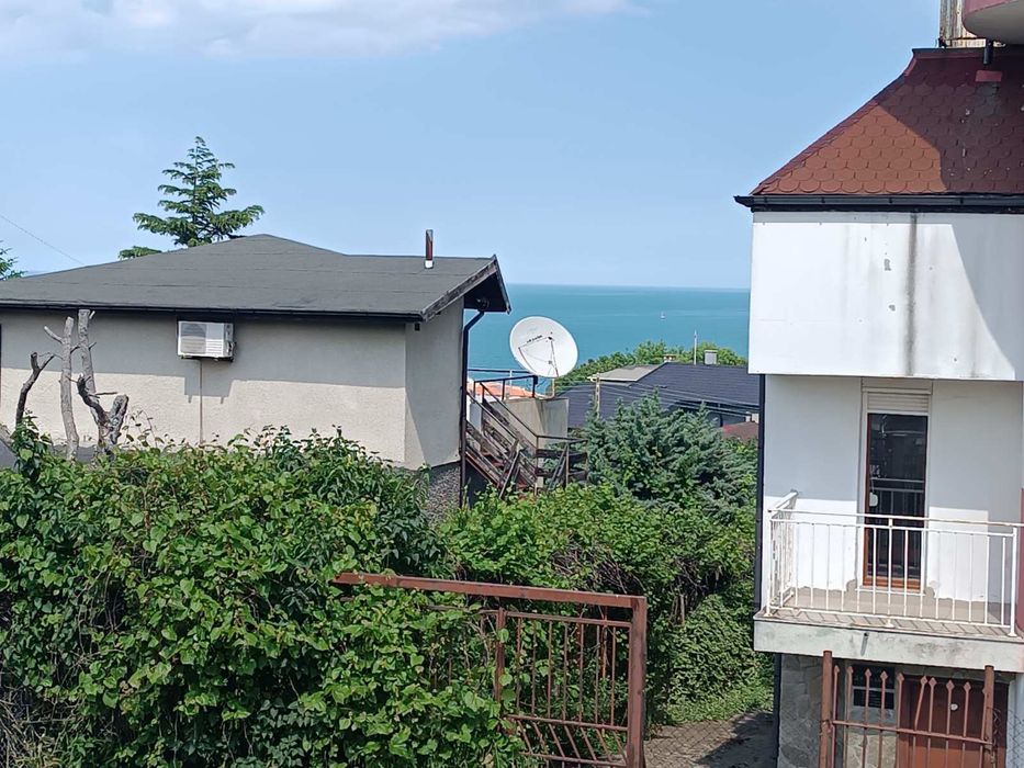 Дава се под наем Къща в Черноморец - 350 кв.м за 104.55 € - Снимка #13