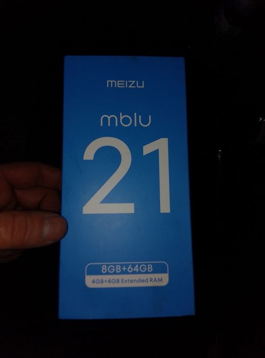 Продам срочно телефон мезу новый почти