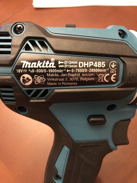 Акумулаторен ударен винтоверт”Makita”