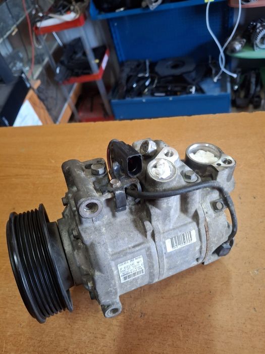 Compresor aer condiționat Audi A4 B7  2.0 tdi