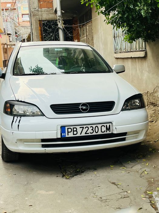 предна броня опел астра