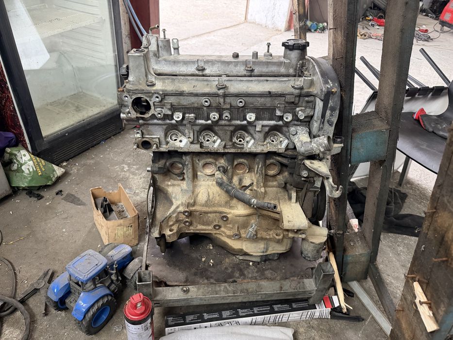 Dezmembrez Mitsubishi Pajero Pinin