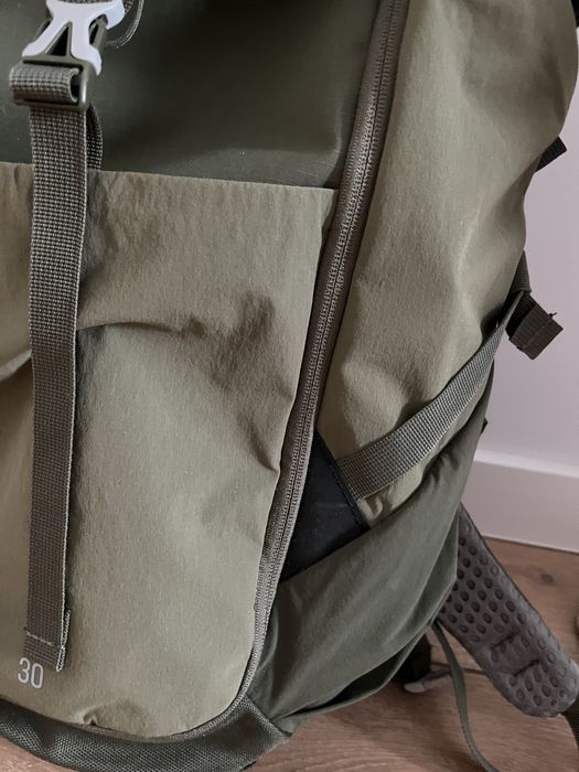 Тиристическа раница Quechua MH500 30л