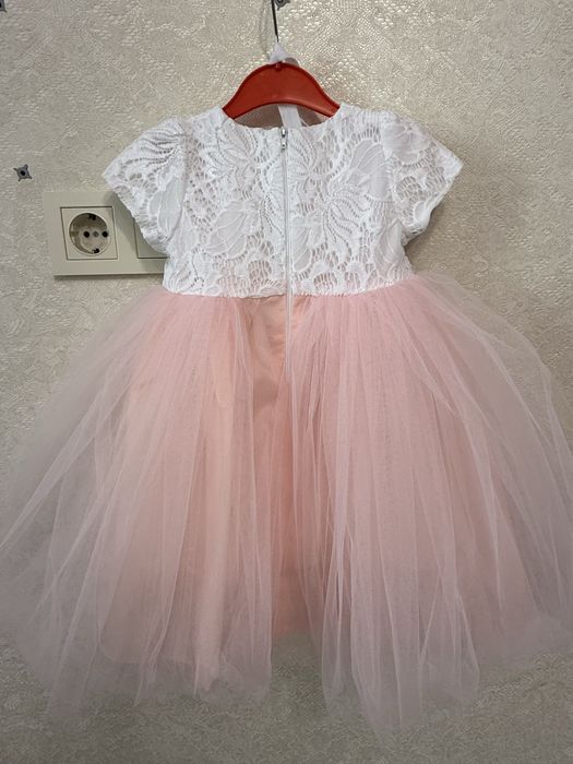 Платье нарядное для девочки