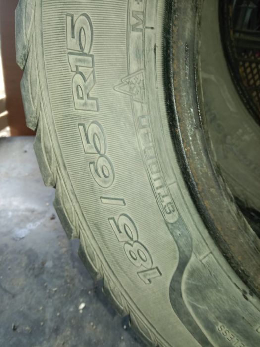 Продам покрышки р 15 летние