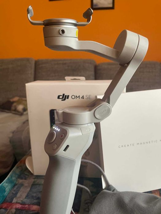 DJI OM 4 SE гимбал за смартфон / gimbal - ПЕРФЕКТНО състояние