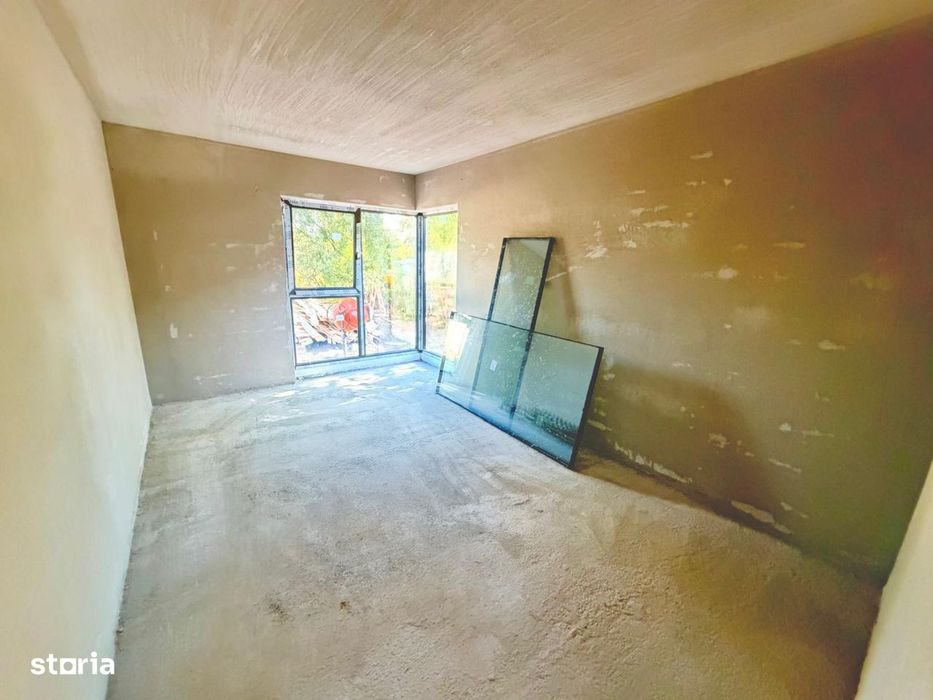 Apartament 4 camere 121 mp + 150 mp gradina, imobil tip vila, Marasti