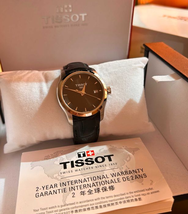 Дамски часовник TISSOT/ТИСОТ T-Classic COUTURIER, стъкло сапфир, черен
