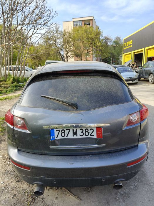 Продавам infiniti