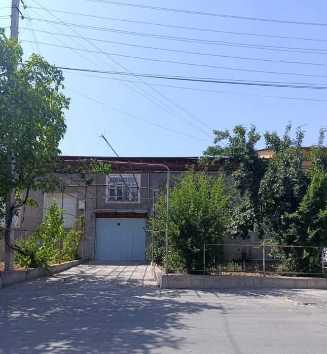 Orikzorda uchaska sotiladi