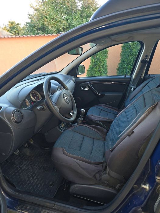 DACIA Duster 2010 — imagine 8