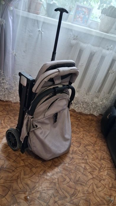 Продам летнюю коляску