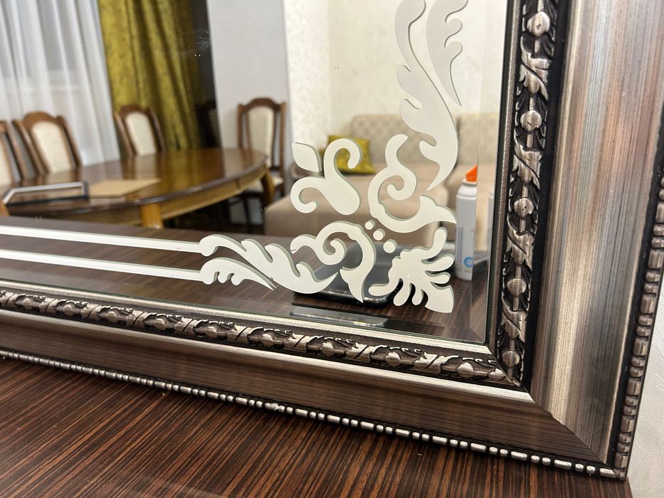 Шкаф для гостиной