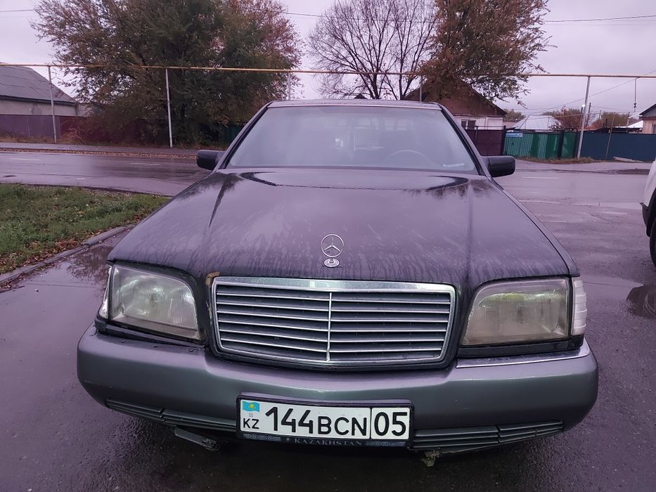Продам Мерседес 140