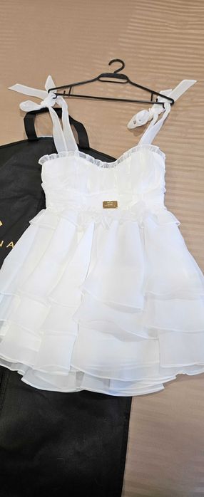 Рокля къса елегантна