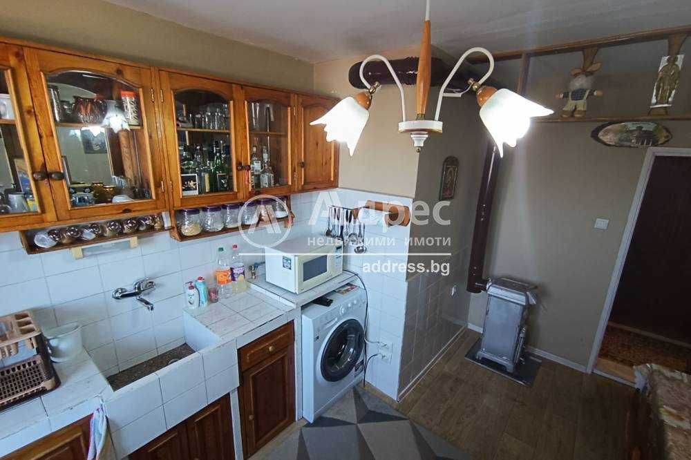 Продава се Двустаен апартамент в Разград, Стефан Караджа - 62 кв.м за 1152 €/кв.м - Снимка #4