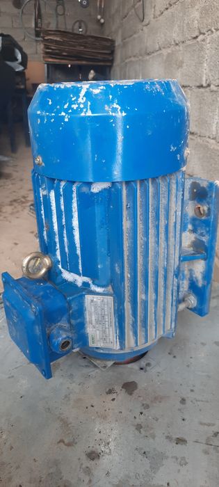 Асинхронный двигатель