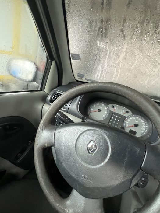 Renault Clio 2 1.6 НА ЧАСТИ