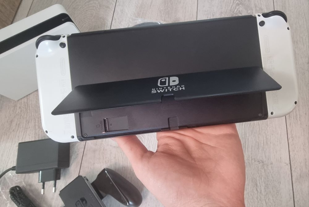 Nintendo switch  за части