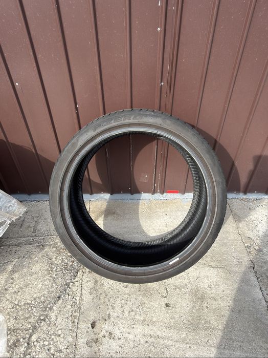 Vand 4 Anvelope  Cauciucuri vara Pirelli  P zero