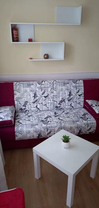 Дава се под наем Ателие в София, Лозенец - 20 кв.м за 388.62 € - Снимка #1