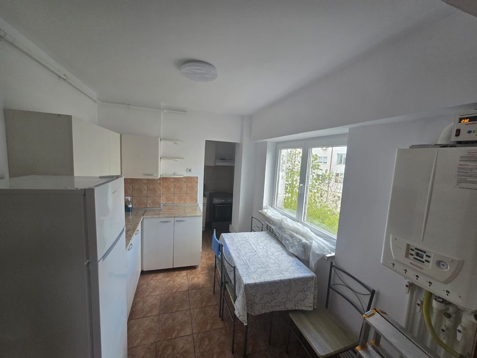 Garsoniera de închiriat