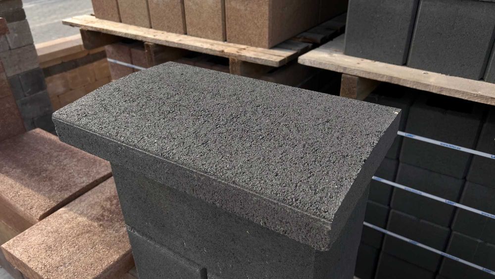 PROMOTIE - Gard Finisat LEIER - Boltari Finisati Zidarie - ANTRACIT