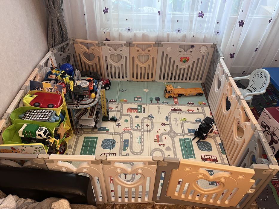 Gardulet/ tarc joaca copii