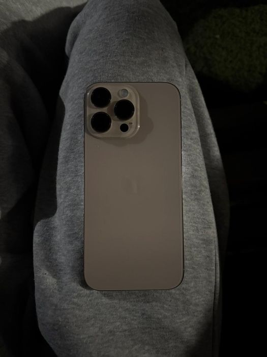 Айфон 16 про макс