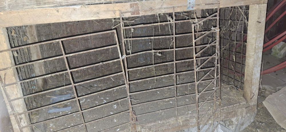 Клетка для кроликов , крольчатник сетчатый