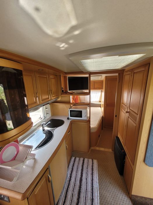 Rulota Hobby 495 UFe