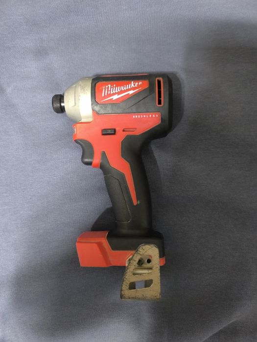 Impact Milwaukee M18 CBLID