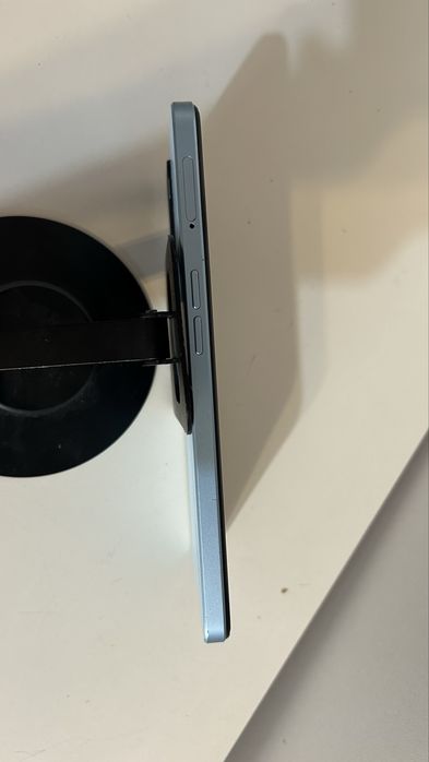 продаю OPPO A57s