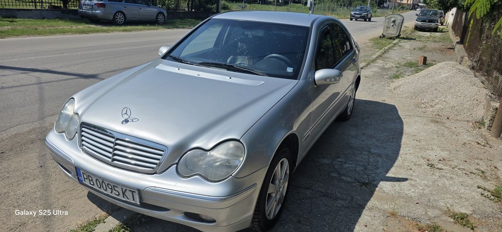 Мерцедес-Бенц W203 C180
