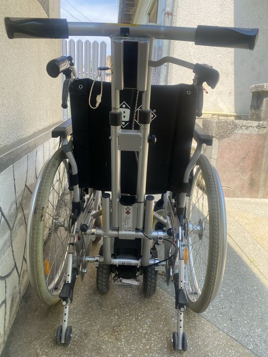 Scaun deplasare electric