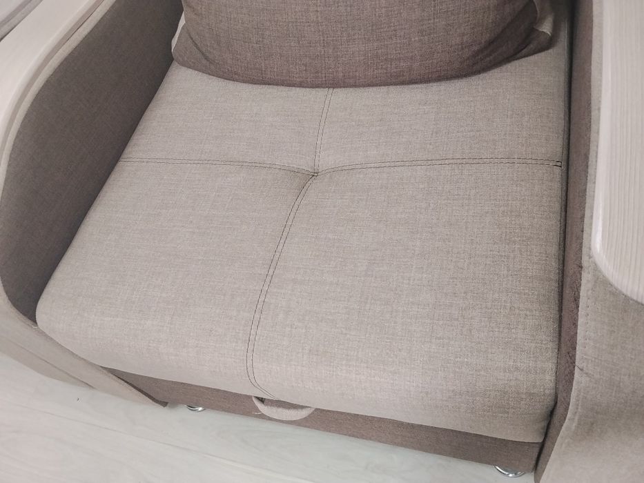 Продается диван тройка