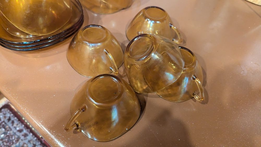 Продам французские чашечки для чая и кофе