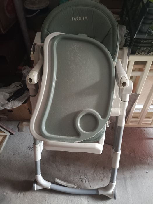 Продам детскую столик