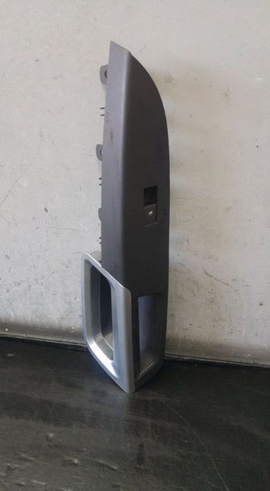 Buton geam electric dreapta spate cu ornament opel antara l07 201004048 202005438