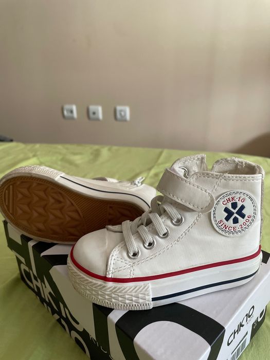 2 чифта Детски обувки/ кецове от Испания номер 22