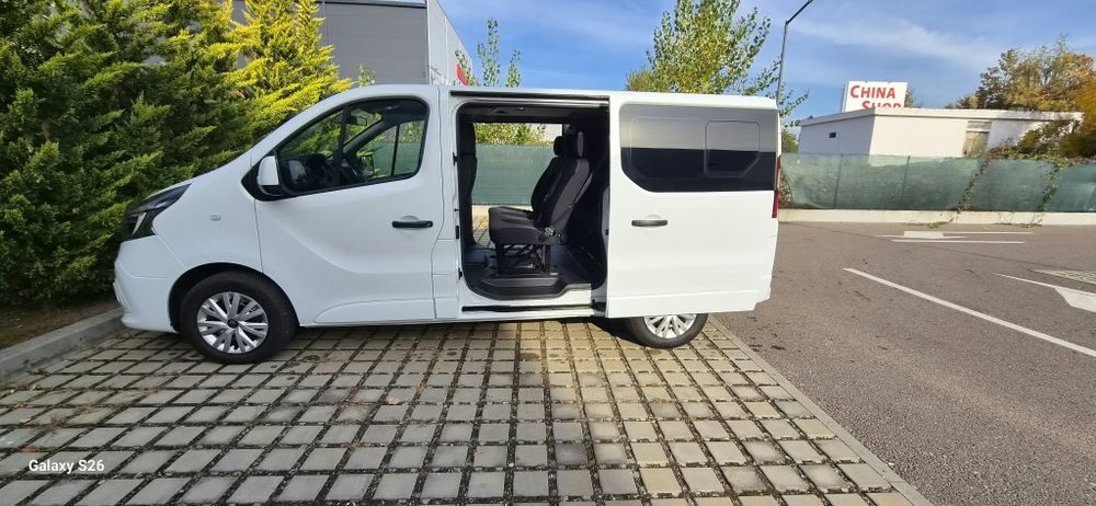 RENAULT Trafic 2021 — imagine 5